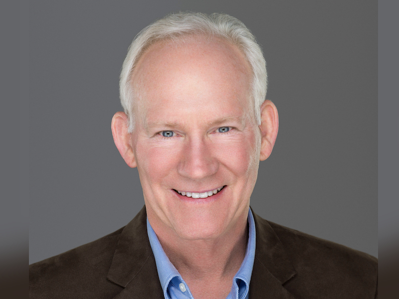 Keith Griffiths Presented with Lifetime Achievement Award at Pinnacle 2021